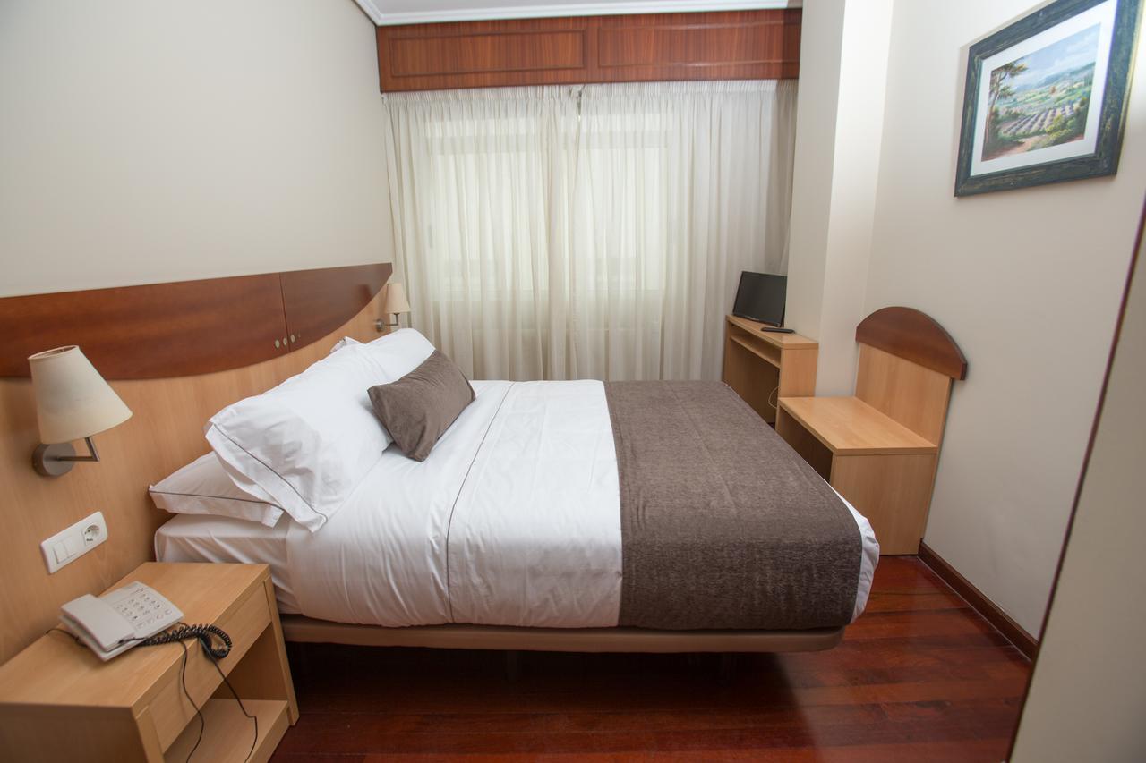 Real Ferrol Hotel Ngoại thất bức ảnh